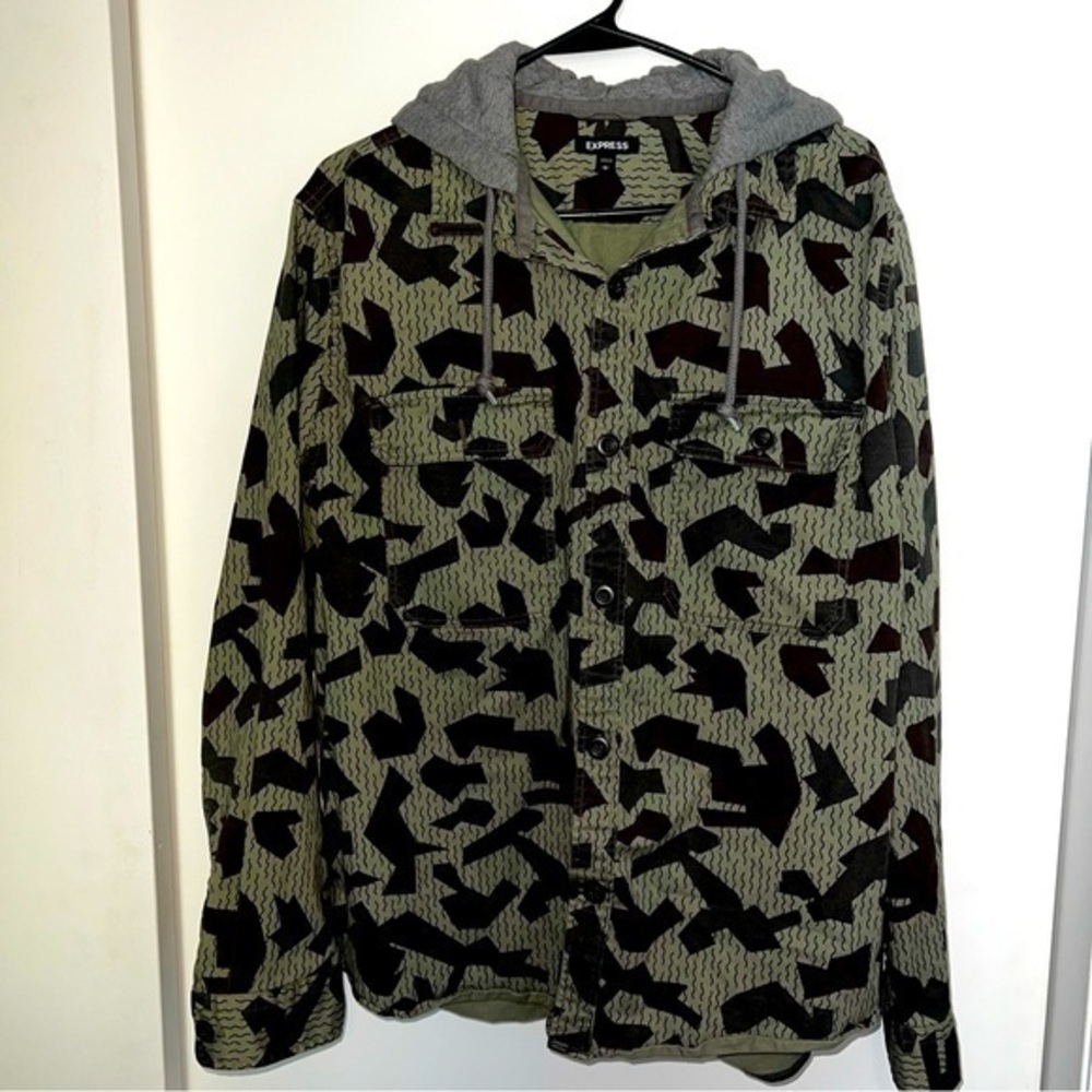 Express Camouflage Hooded Jacket
